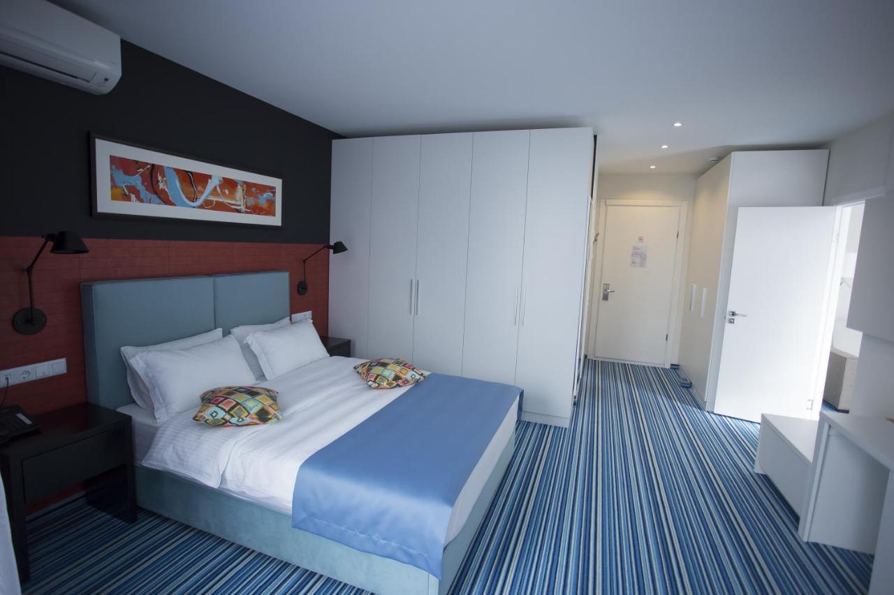 Aparthotel Tangerine Batumi Eksteriør billede