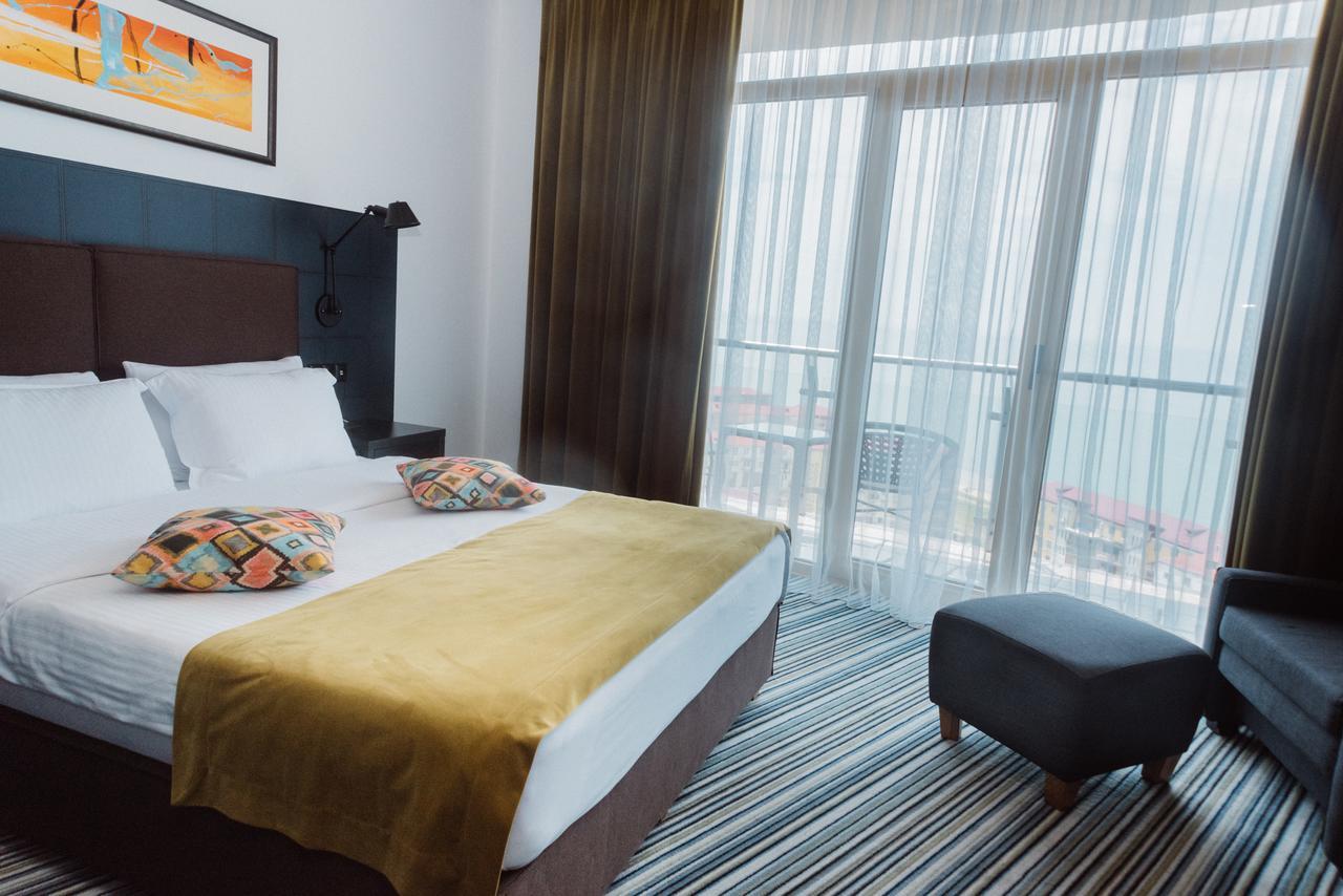 Aparthotel Tangerine Batumi Eksteriør billede