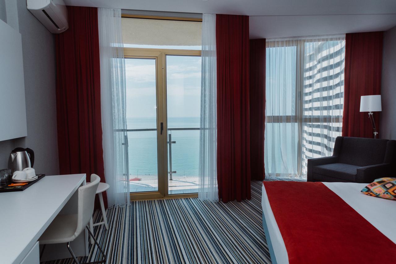 Aparthotel Tangerine Batumi Eksteriør billede