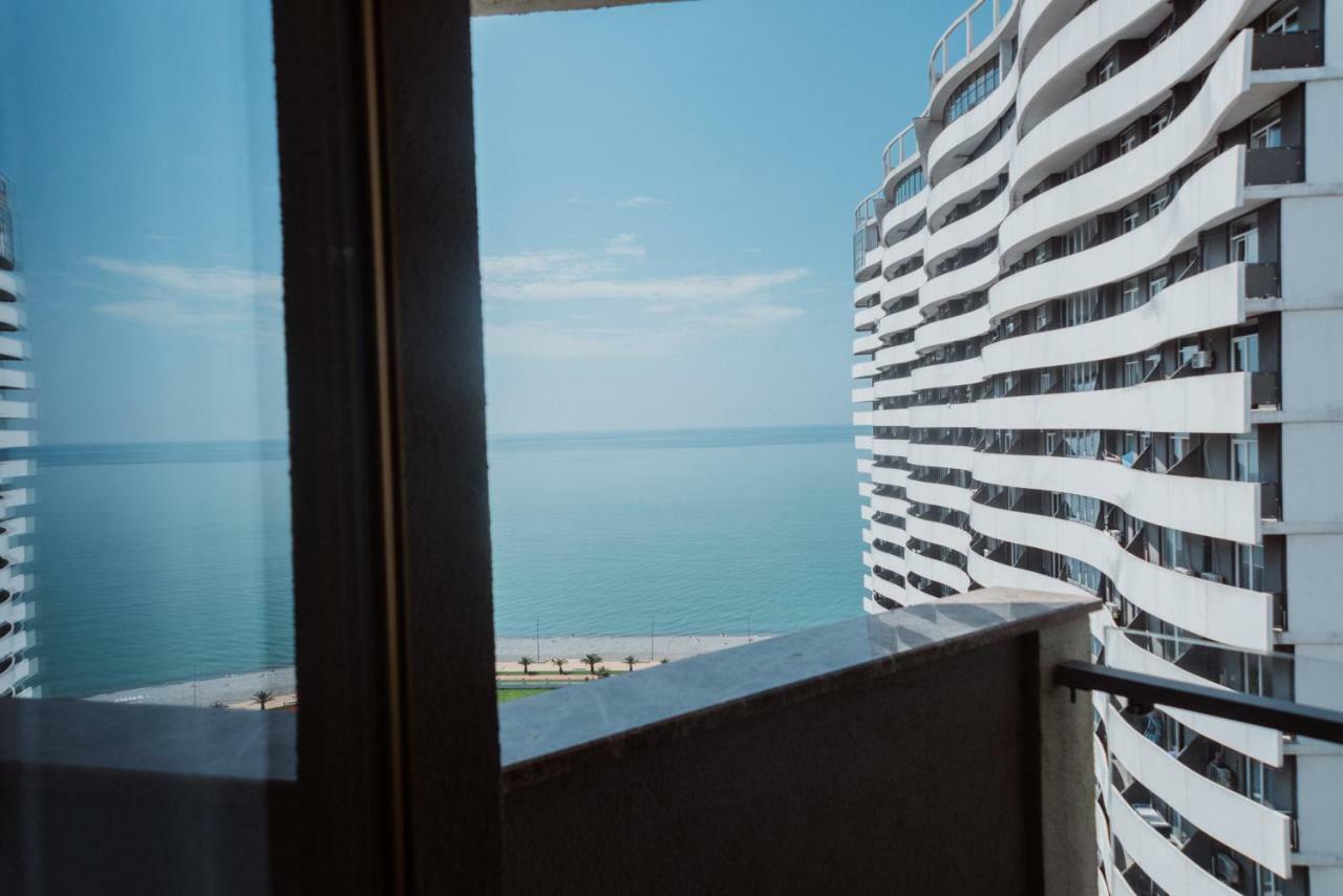 Aparthotel Tangerine Batumi Eksteriør billede
