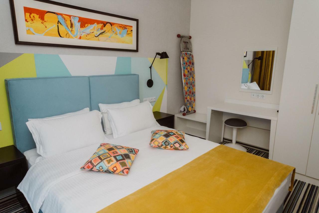 Aparthotel Tangerine Batumi Eksteriør billede